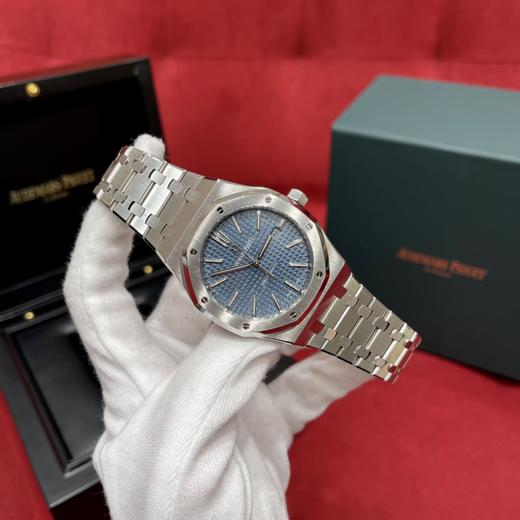 爱彼 离岸橡树系列瑞士自动陀片腕表（霜金41mm） 商品图2