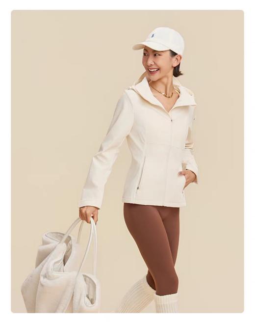 户外山系防风防水修身微磨毛软壳冲锋外套 商品图3