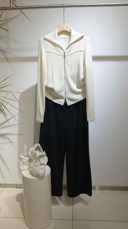 502902福利款加绒羊毛阔腿裤，185元，臀围30 31，深灰色 商品图7