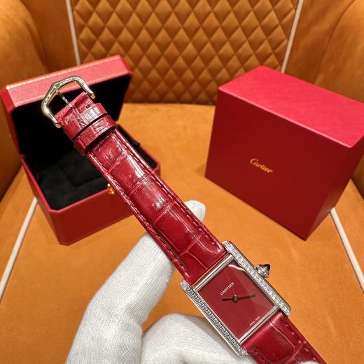 卡地亚 坦克系列腕表 石英瑞士进口超薄高效能机芯尺寸:27x22mm 商品图4