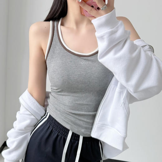 alo春季新款一体式带杯背心031114 商品图1