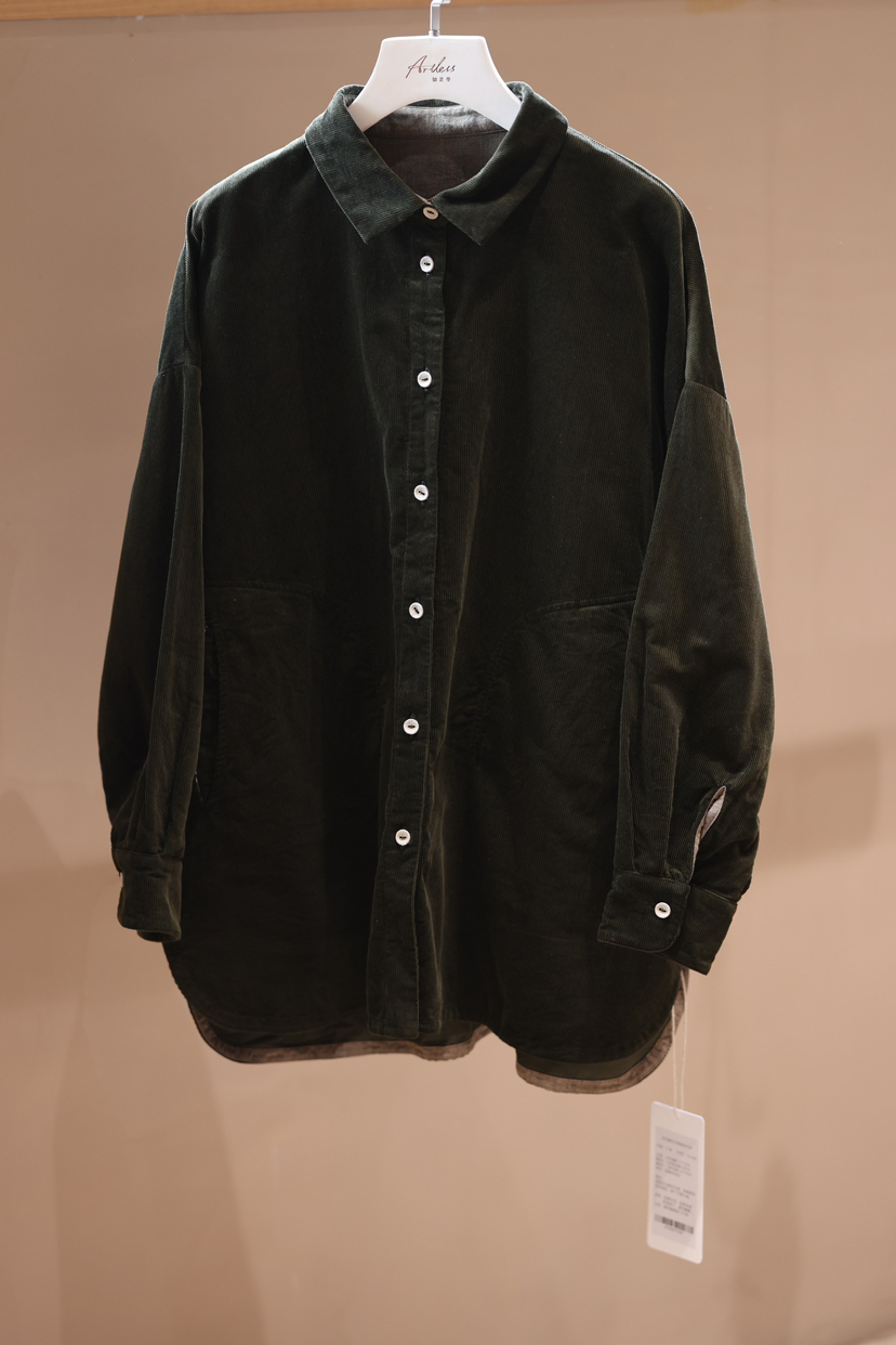 黄阿福 匹马棉灯芯绒宽松衬衫