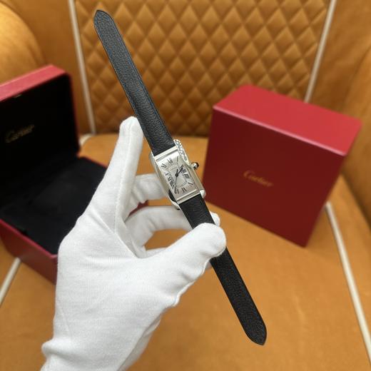 卡地亚 坦克系列鳄鱼皮表带石英瑞士进口超薄高效能机芯腕表 尺寸:41.6x22.6mm 商品图2