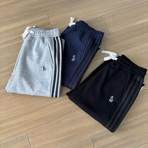 哈吉斯男女情侣同款卫裤 logo采用万针精密刺绣，立体感十足 商品图0