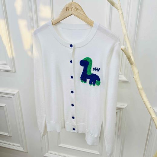 小马刺绣~丝羊毛圆领立体刺绣提花高级感撞色开衫女毛衣针织衫 商品图4