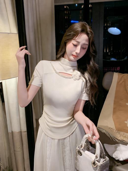 张心子【入冬私语】镂空半高领收腰加绒显瘦上衣 U2601012 商品图13