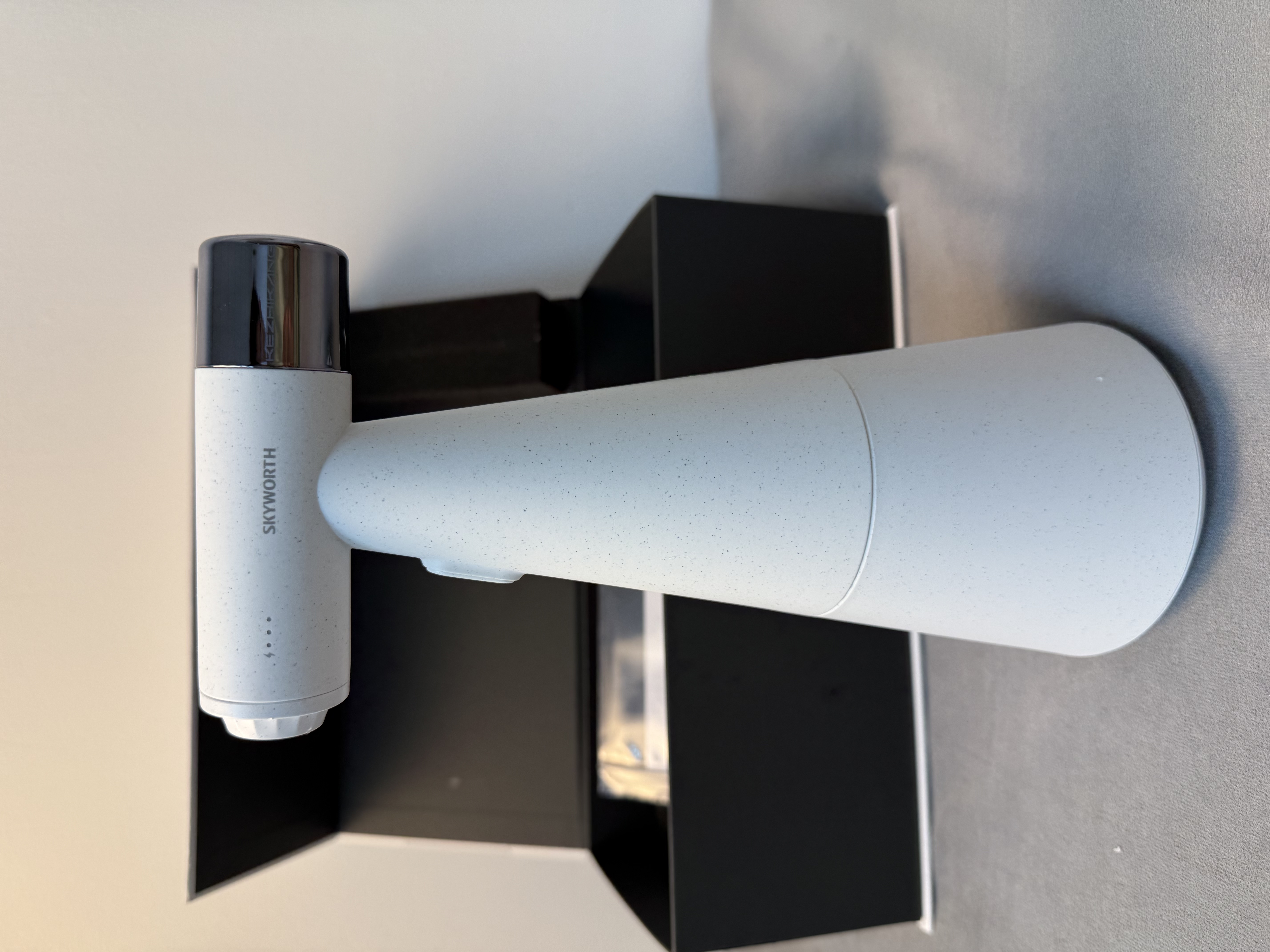 创维BDD金刚石手持消毒雾化器臭氧消毒家用喷雾壶消毒液雾化器