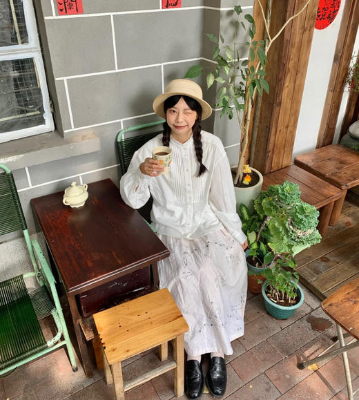 老米优品🎈预售7天！不费力的优雅~《花边领法式风琴褶气质衬衫》春日的优雅浪漫氛围感~ 单穿叠搭都美！ 商品图5