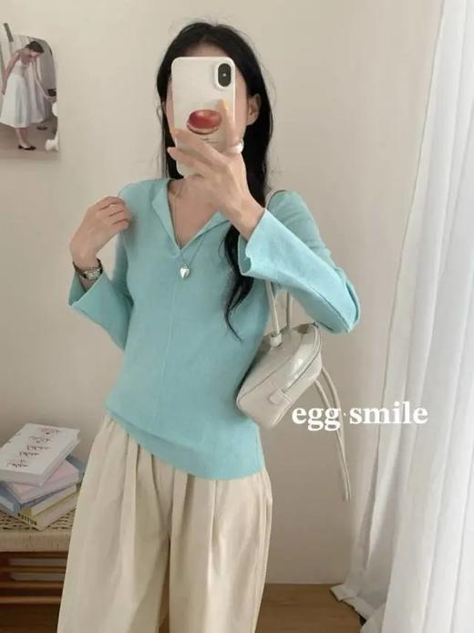 【egg.smile九色纯欲V领打底衫】9色可选~单穿显瘦，叠穿有层次，视觉显瘦10斤！V领设计，若隐若现的撩人魅力WD 商品图3