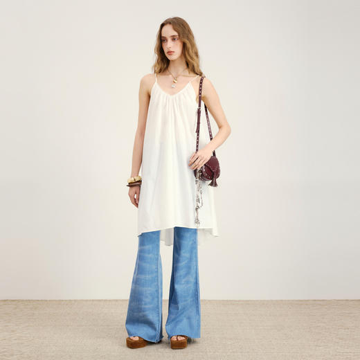 lost in echo2026年春夏新款时髦V领绑带抽褶A字宽松显瘦连衣裙女 商品图4