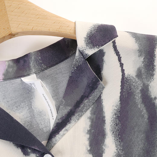 【焕新季】美奈川睡衣女上衣长裤家居服套装水墨印花莫代尔蕾丝套装 JJ28192 商品图3