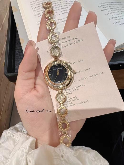 F032335珍珠手链女圆形小表盘时尚ins港风女士百搭好看时尚手表 商品图4