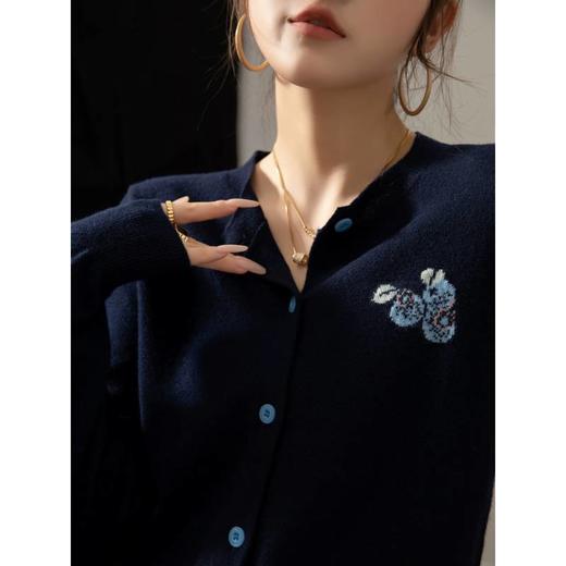 S·Y·C【E家蓝莓】100纯山羊绒圆领开衫外套毛衣女CYR240198 商品图0