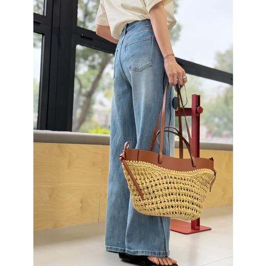 2603406    “绝”侧边立体刺绣🪡 牛仔裤，微阔腿 商品图4