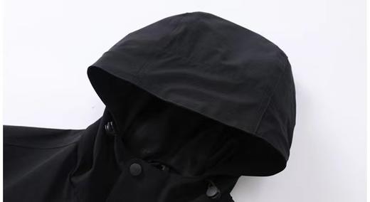 F032339春季新款舒适保暖百搭不拘束连帽拼接冲锋衣外套 商品图6