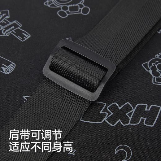 商场同款|森马罗小黑斜跨包男轻便饺子包情侣2026新款满印单肩包 商品图2