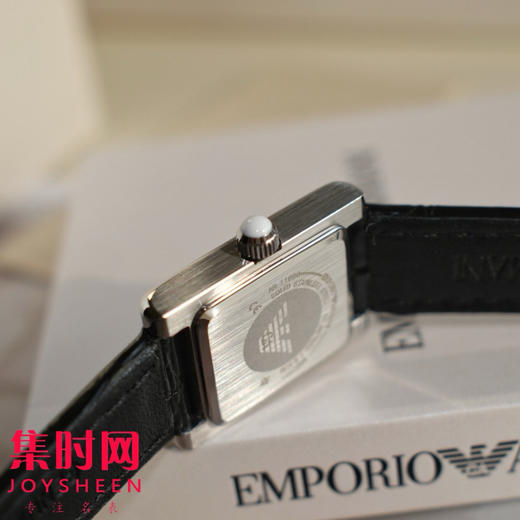 原单阿玛尼AR11660 方形女士腕表
机芯：原装进口石英机芯 商品图7