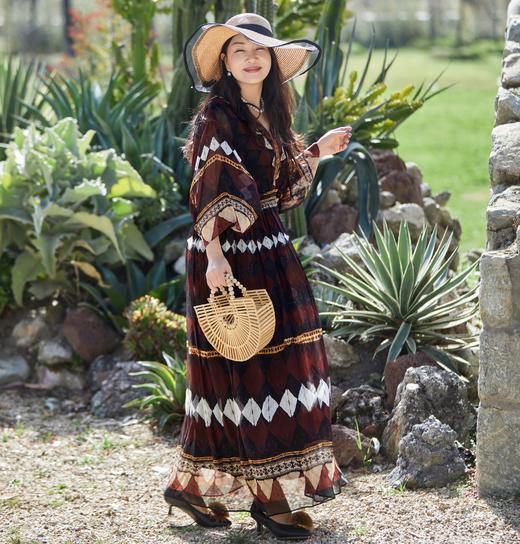 【林栖设计小店】地色几何|暗红色复古气质显瘦2026夏新款印花真丝连衣裙1962199 商品图2