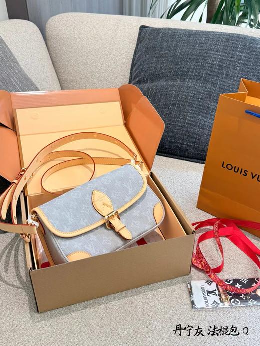 F032356复古时髦牛仔腋下新款手提单肩斜挎法棍包 商品图0