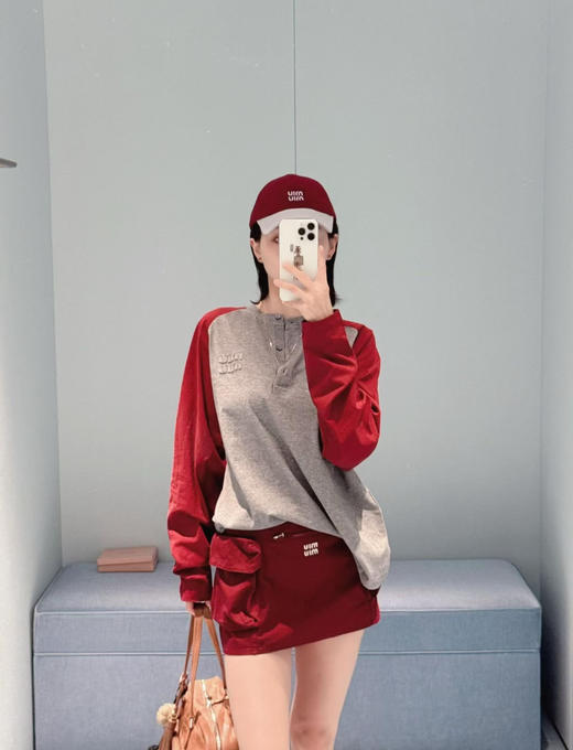 缪缪 最新款撞色插肩长袖 商品图4