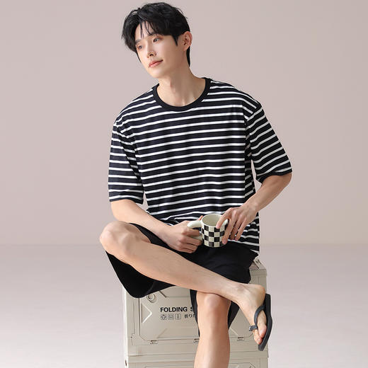 男士夏季纯棉薄款睡衣 休闲简约家居服套装 商品图1