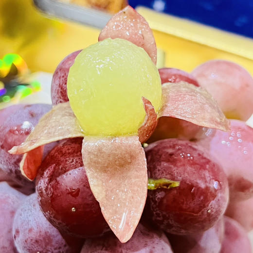 妮娜皇后葡萄 1件3斤  自带酒香味，甜度高 包装随机 商品图5