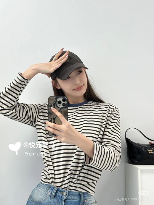 miumiu 缪缪  春夏休闲百搭简约帽子 LOGO刺绣潮流鸭舌帽 户外出行防紫外线遮脸遮阳帽 闺蜜 棉 棒球帽 男女同款情侣款 商品图11