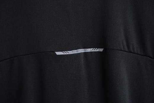 原单正品迪桑特DESCENTE新款春夏户外运动半拉链速干上衣，韩国柜子同步上新，M-XXL 商品图4