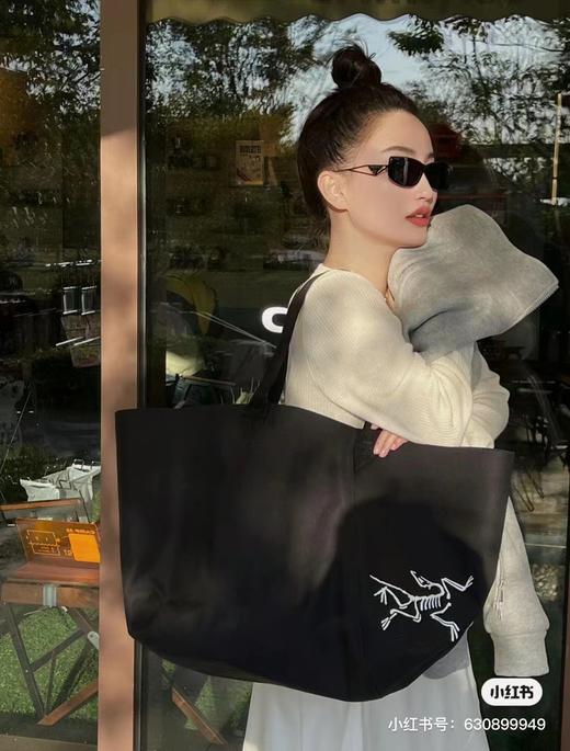 F032332新款情侣款野外徒步防水多用途尼龙托特包购物袋手提包 商品图4