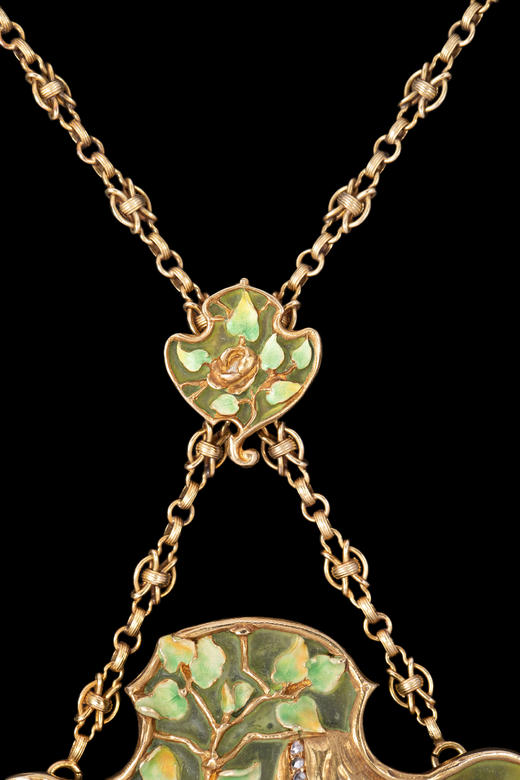 独角鹿西洋古董1900年代法国出品新艺术风格少女与玫瑰主题18K黄金镶嵌钻石珍珠空窗珐琅吊坠项链 商品图6