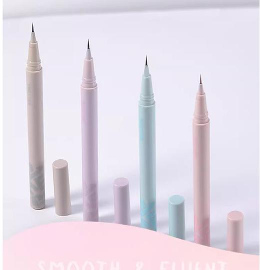 唯资绚彩出色眼线液笔 02巧巧棕  效期2026年8月16日 商品图0