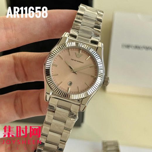 原单阿玛尼AR11658 雾霾粉 女士腕表
机芯：原装进口石英机芯 商品图2