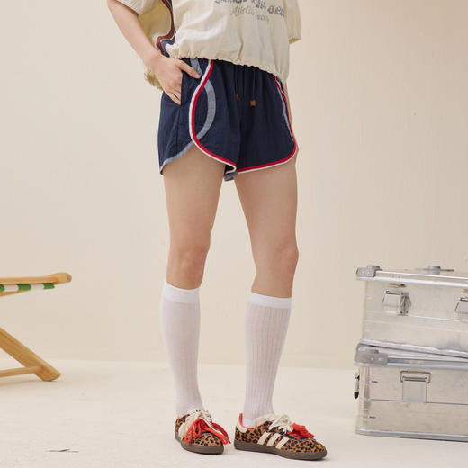 谜底撞色休闲短裤2026夏季新品动感活力抽绳腰头裤子女262MK0499 商品图1