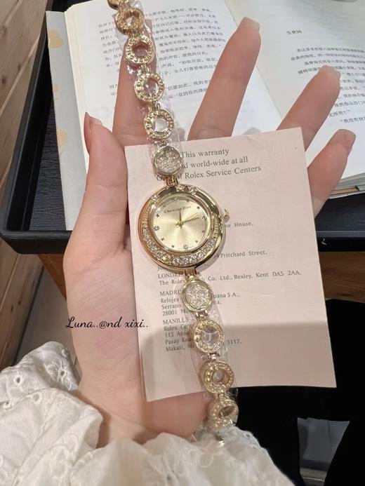 F032335珍珠手链女圆形小表盘时尚ins港风女士百搭好看时尚手表 商品图8