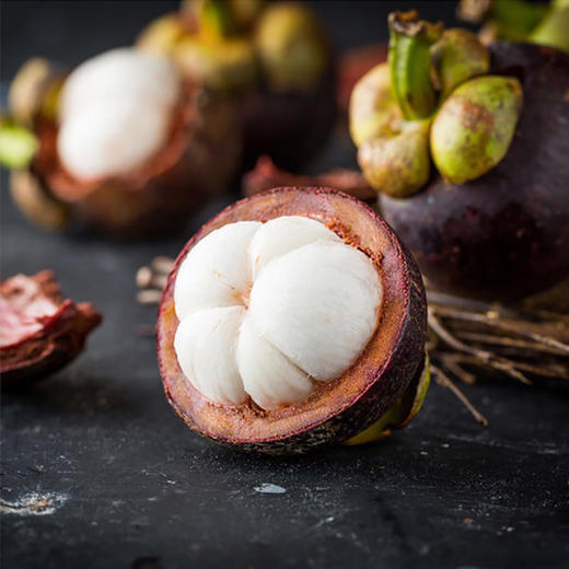 【水果皇后❗️泰国山竹】现摘现发，果蒂鲜绿，每瓣果肉都饱满嫩滑，入口清甜不腻，新鲜应季孕妇水果5A大果油竹麻竹整箱QQ 商品图1