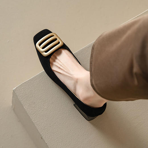 【预售5天】法式复古小香风单鞋女新款夏浅口方头舒适中跟粗跟高跟鞋MM&6015 商品图3