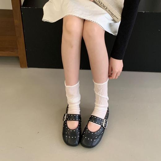 雀说单鞋女低跟复古风铆钉新款玛丽珍鞋平底一字带皮带扣小皮鞋 ALWXYR301-8 商品图1