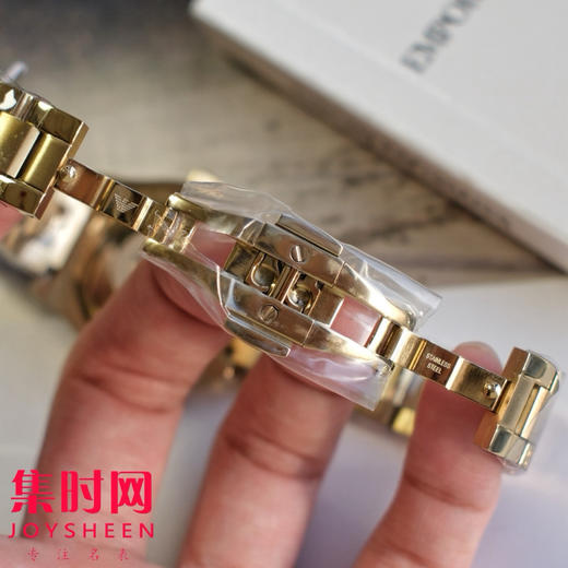原单阿玛尼AR11700 女士复古钢带石英腕表 | 深邃太阳纹 × 日记窗设计 —— 复古优雅，时光低语 商品图7