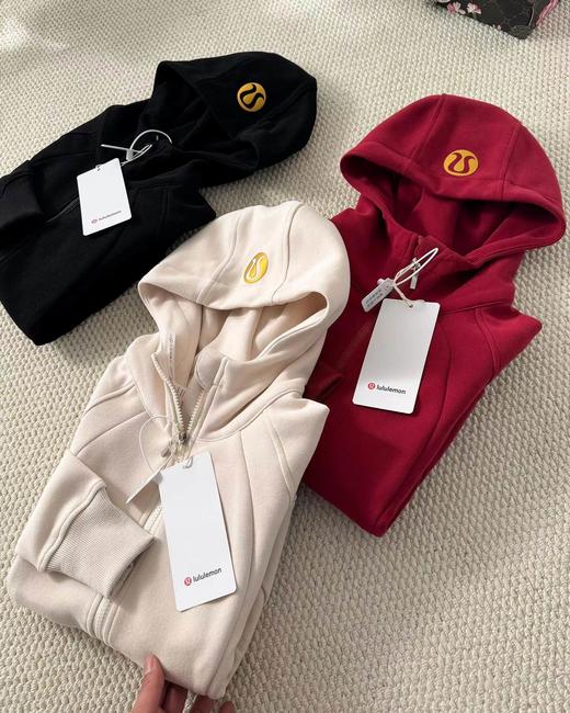 F032354修身版型休闲舒适春季新款拉链连帽女士卫衣外套 商品图4