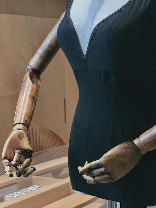 清仓秒！不退换！欧米丘深V塑形美体衣  26Y03080- 商品图5