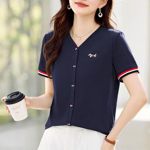 百媚生 棉质V领T恤短袖女可外穿休闲上衣S82620010 商品图1