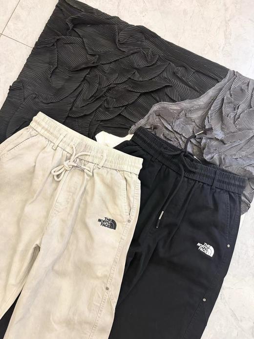 F032344日常通勤挺括有型男款针织弯刀廓形牛仔休闲裤 商品图1