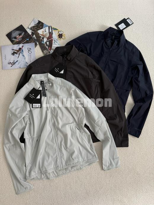 露露Stretch Ventilated 男士跑步夹克户外防晒服 商品图3