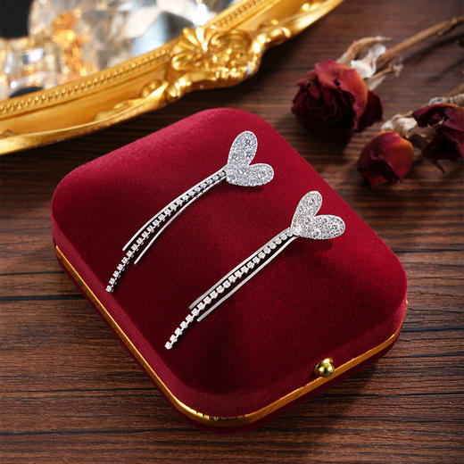 子佩集【爱意呢喃】银S925耳环【Z25675HPQ】时尚爱心流苏2601 商品图0