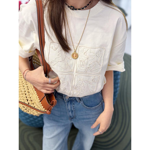 2026/3/23手工小马刺绣高克重长绒棉 T 恤，7-10个工作日发货 商品图3