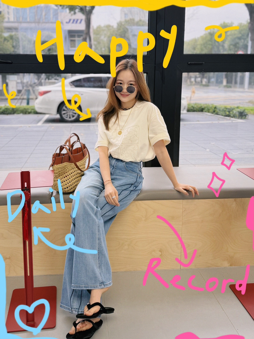 2026/3/23手工小马刺绣高克重长绒棉 T 恤，7-10个工作日发货