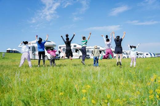 首发减1000【呼伦贝尔6天5夜房车营】大美呼伦贝尔草原，极致辽阔震撼！一家一车，野奢房车露营！私家牧场、2条定制骑马路线、森林红酒晚宴、探秘驯鹿…房车司机+领队+摄影师 商品图2