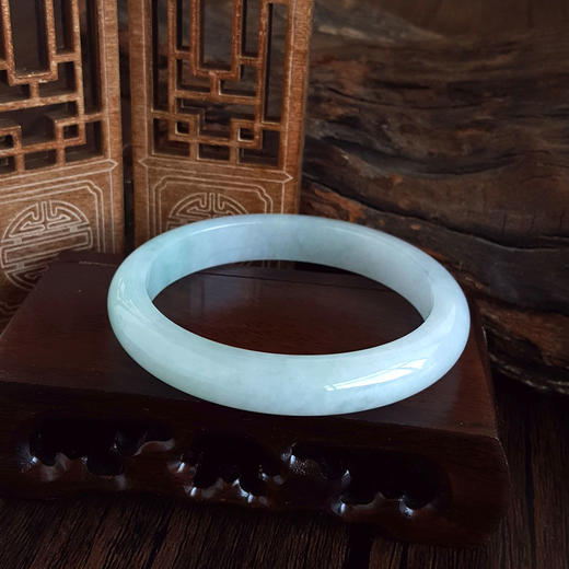 【天然正品】A货翡翠天然正桩细腻无纹裂62.5号糯种青白底翡翠手镯62.5号（皆取最大值）090326TJ32 商品图5