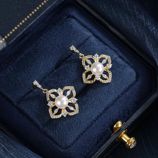 子佩集【四叶芳菲】银S925珍珠惜王妃耳钉【XXED009】6mm珠镀金四叶草2601 商品图0