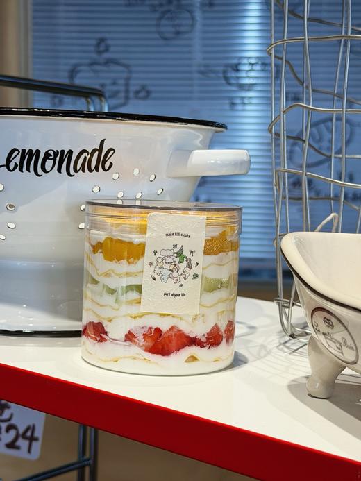 缤纷水果烤布蕾千层盒子 商品图1
